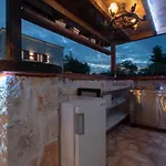 Agro Art Boutique & Luxury - Two Art With Pools, Unique Decors, And A Treehouse Option Villa *