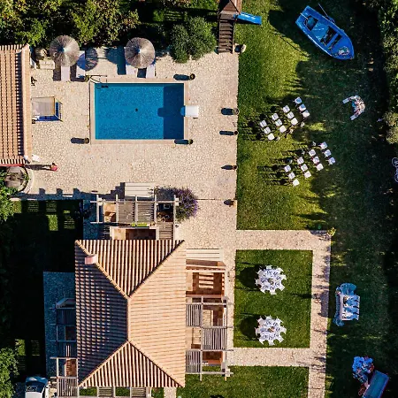 Agro Art Boutique & Luxury - Two Art With Pools, Unique Decors, And A Treehouse Option Villa Vanáto