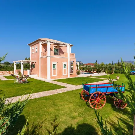 Agro Art Boutique & Luxury - Two Art With Pools, Unique Decors, And A Treehouse Option