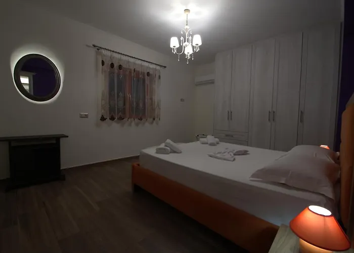 Вилла Agro Art Boutique & Luxury - Two Art With Pools, Unique Decors, And A Treehouse Option *