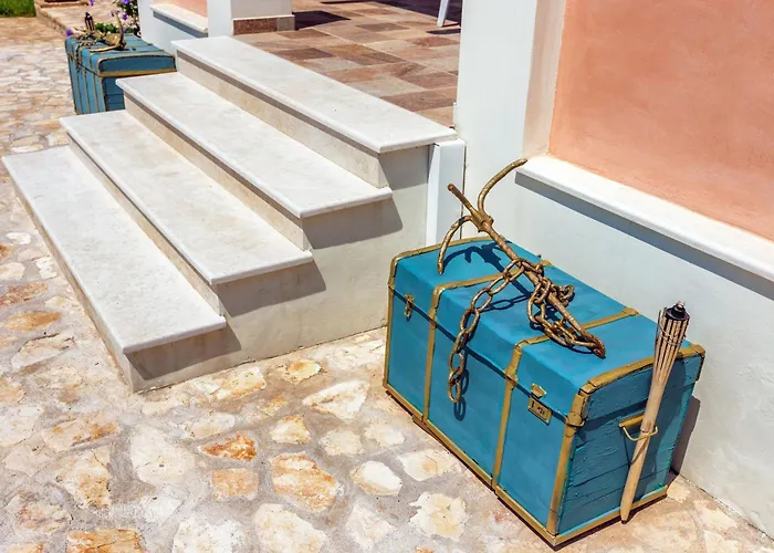 Agro Art Boutique & Luxury - Two Art With Pools, Unique Decors, And A Treehouse Option Вилла