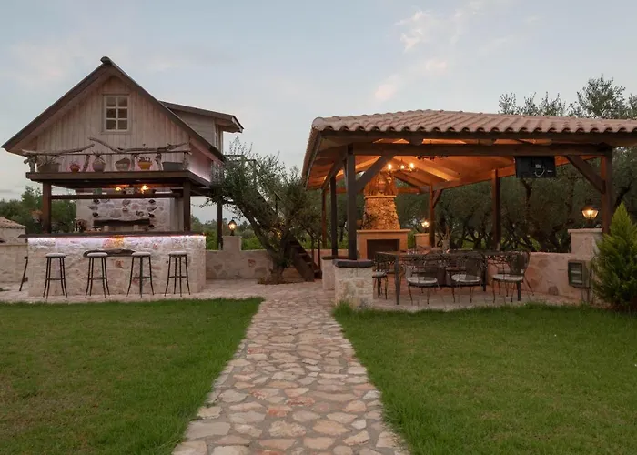 וילה Agro Art Boutique & Luxury - Two Art With Pools, Unique Decors, And A Treehouse Option Vanato