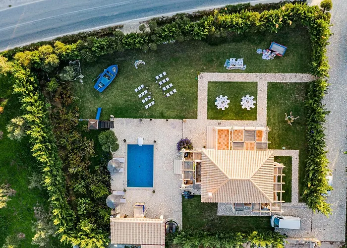 Agro Art Boutique & Luxury - Two Art With Pools, Unique Decors, And A Treehouse Option וילה Vanato