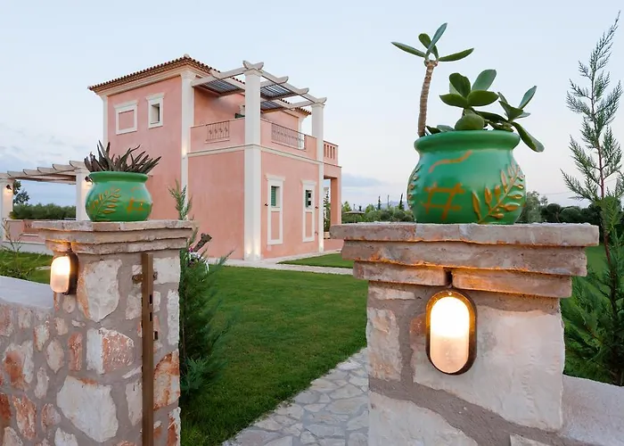 וילה Agro Art Boutique & Luxury - Two Art With Pools, Unique Decors, And A Treehouse Option Vanato